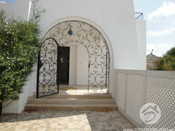 L 114 -                            Sale
                           Villa avec piscine Djerba